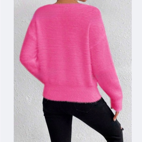 New  V neck pink long sleeve sweater - Picture 3 of 4